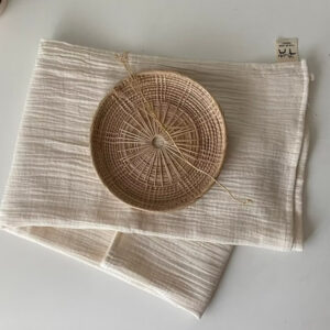 ผ้าปูโต๊ะมินิมอลทอมือ