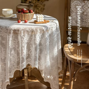 ผ้าปูโต๊ะวินเทจ ลูกไม้ ลายดอกซากุระ