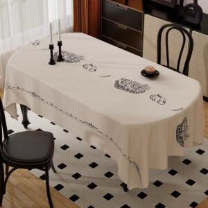 ผ้าปูโต๊ะรูปไข่
